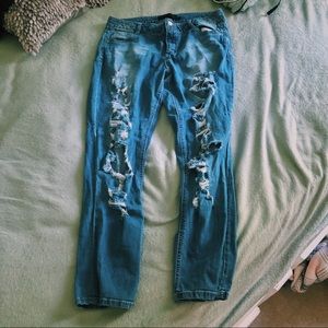 Rue 21 Distressed Blue Jeans 15/16